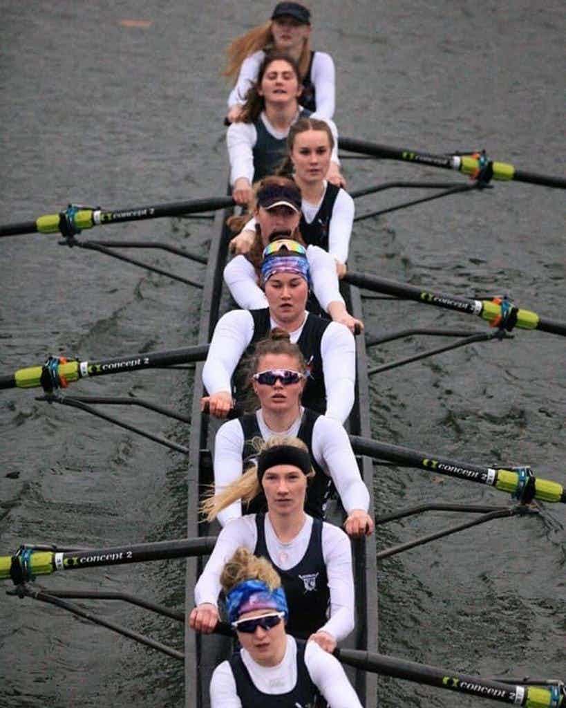 Bedford Eights & Fours Head